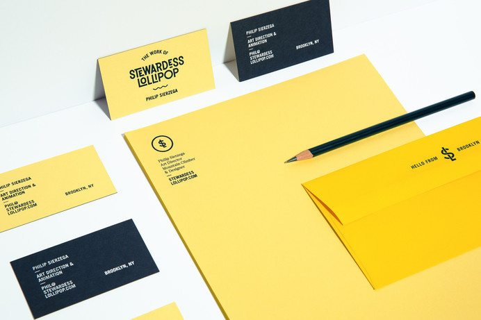 In văn phòng: Name card, tiêu đề thư, phong bì…